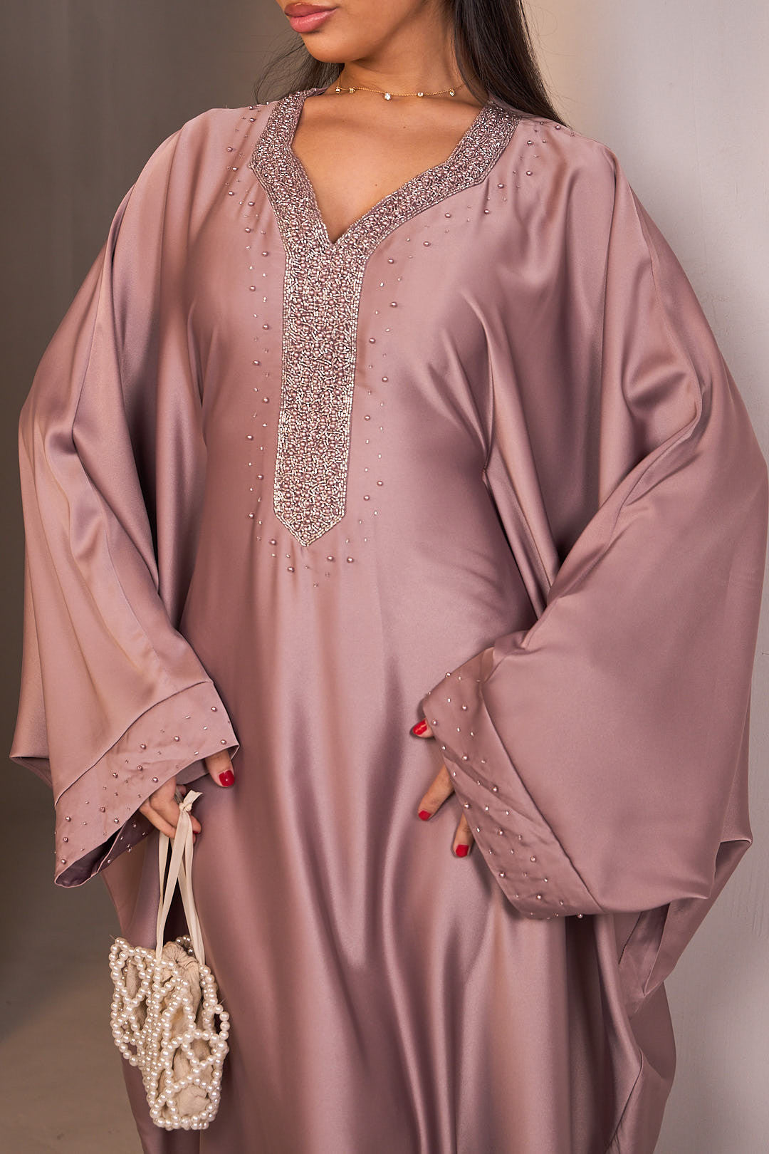 Special Abaya mit Perlen