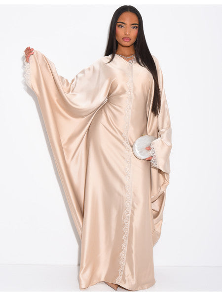 Schmetterlings Abaya Noure