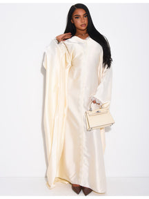 Schmetterlings Abaya Noure