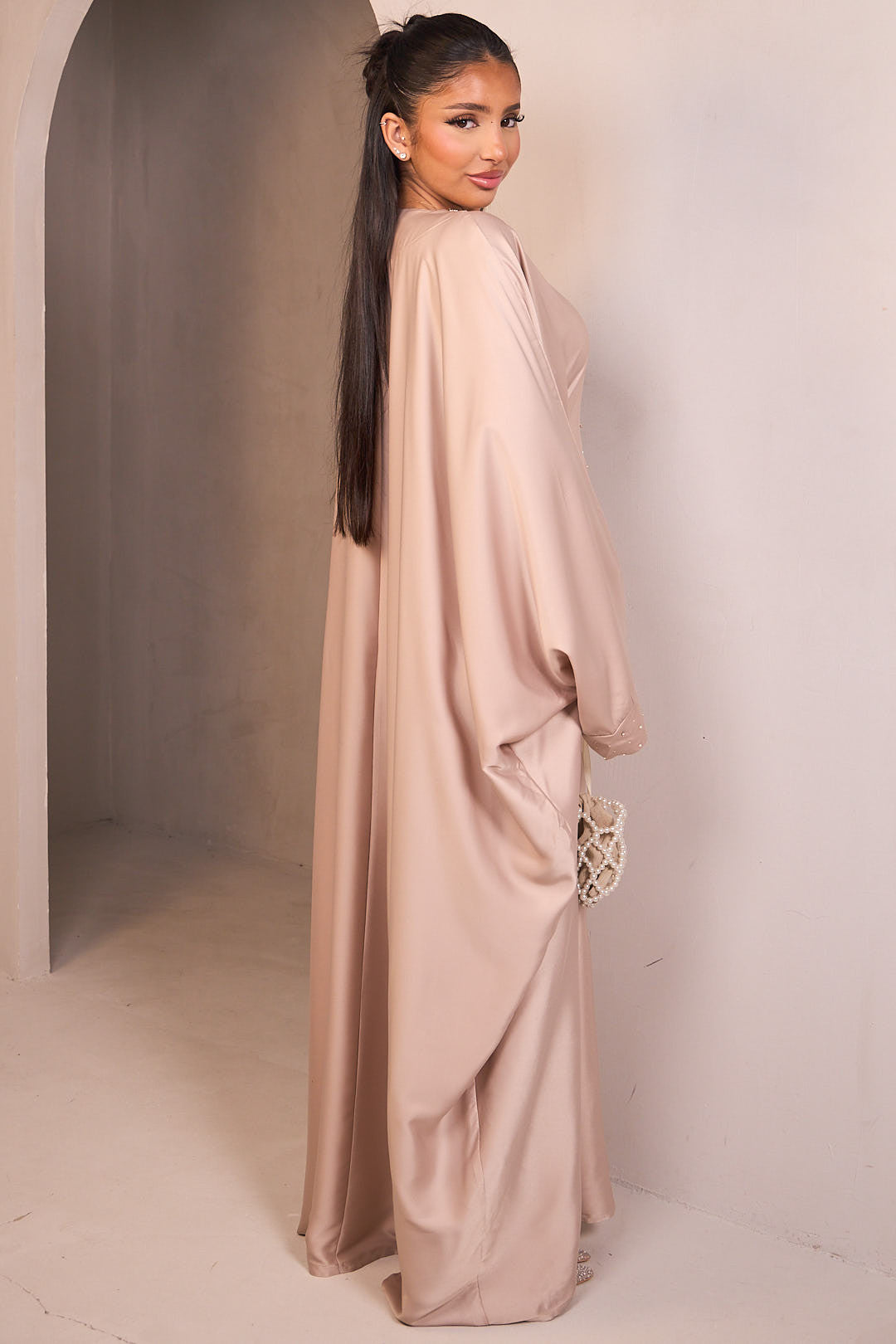 Special Abaya mit Perlen